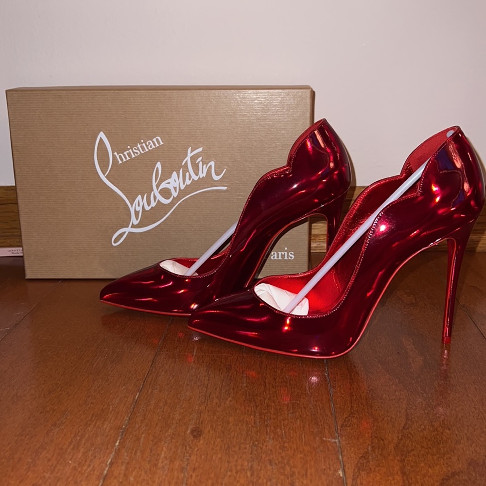 Christian Louboutin Red Pumps - Hot Chick